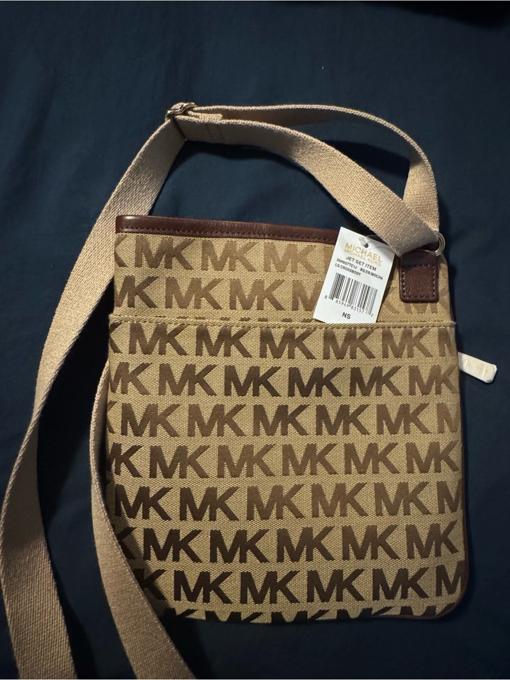 *New Michael Kors Tan/Brown MK Signature Messenger Bag cross body
